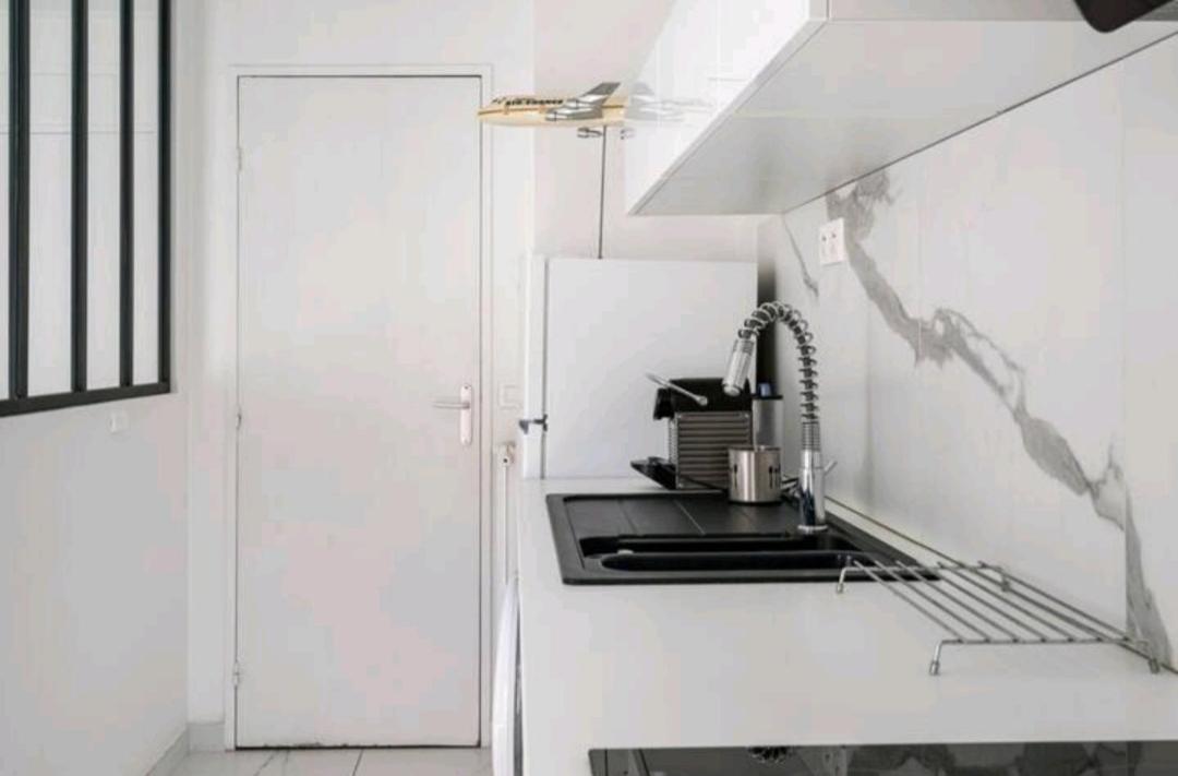 Design Loft Studio Climatise Parking Et Piscine วาลูริส ภายนอก รูปภาพ