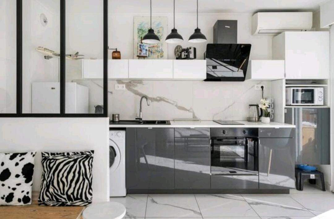 Design Loft Studio Climatise Parking Et Piscine วาลูริส ภายนอก รูปภาพ